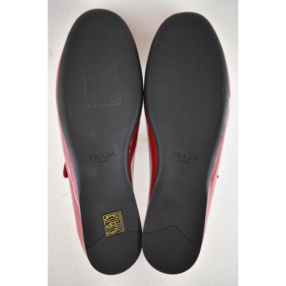 Prada Cherry Red Patent Gold Triangle Logo Mary Jane Ballerina Ballet Flat 38.5 - Picture 16 of 16